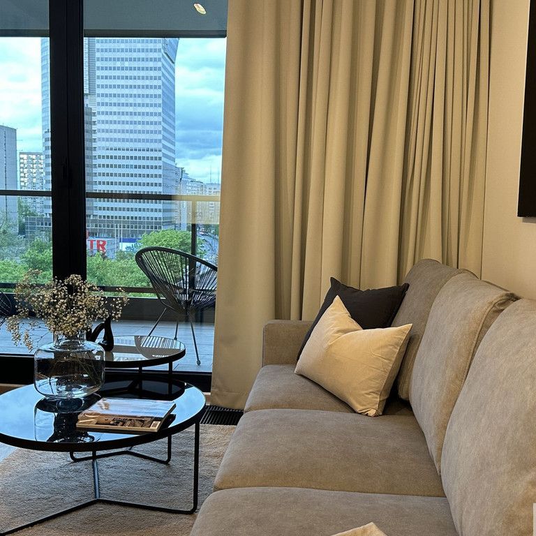 Warszawa, Grzybowska - Photo 1