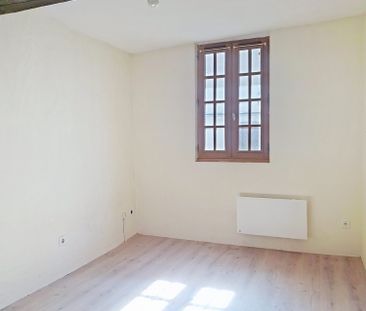 Location Maison 3 pièces 59m² REALMONT 81120 - Photo 5