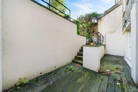 3 bedroom flat to rent - Photo 4