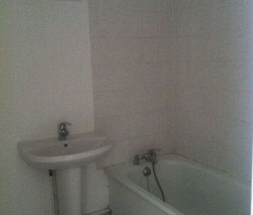 Location Appartement 3 pièces 60m² - Photo 2