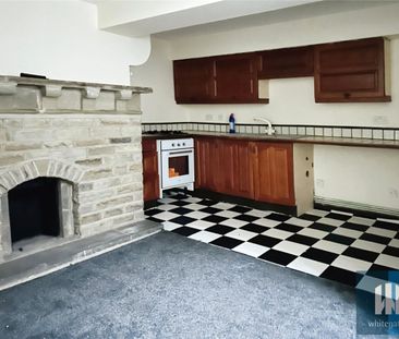Hollyroyd House, 12 Bank Street, Dewsbury, WF12 - Photo 1