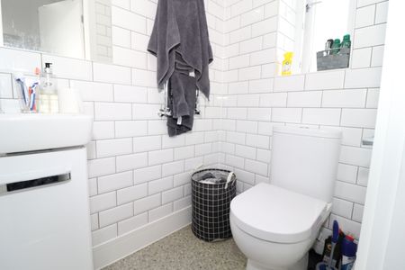 Colum Road, Cathays - Photo 2