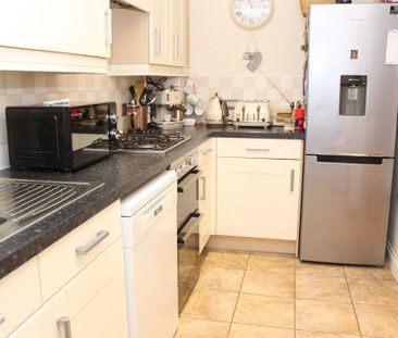 3 bedroom townhouse to rent - Photo 6