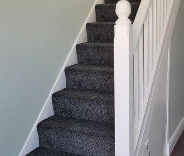 4 bedroom semi-detached house to rent - Photo 4