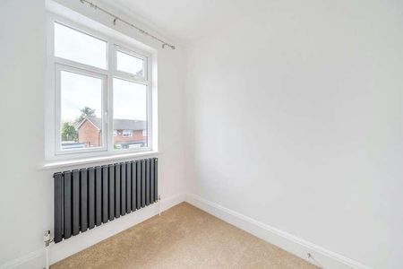 Farm Way, Worcester, KT4 - Photo 3