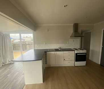 Positioned in the heart of popular Nawton, this freshly refreshed t... - Photo 3