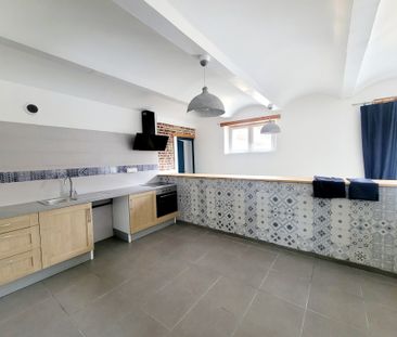 Location Appartement 3 pièces 97m² WIMILLE 62126 - Photo 2