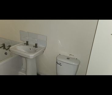 1 Bed Flat, Alexandra Road, CH43 - Photo 2