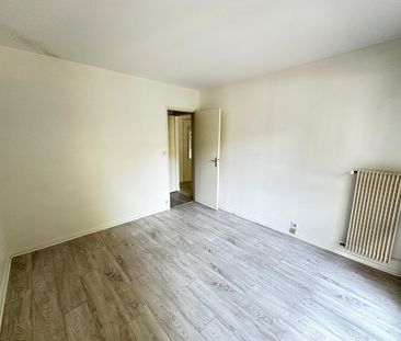 Location Appartement 2 pièces 54m² - Photo 3