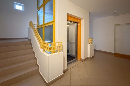 2 pok. z balkonem przy stacji metra Ursynów - Photo 5