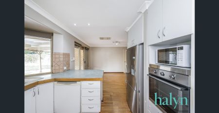 Charming Family Home in Parkwood - Photo 3