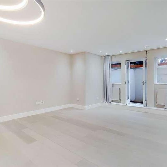 Fitzjohns Avenue, Hampstead, NW3 - Photo 1