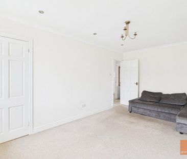 2 bedroom detached bungalow to rent - Photo 2
