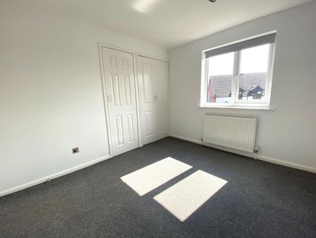 2 bedroom semi-detached house to rent - Photo 3