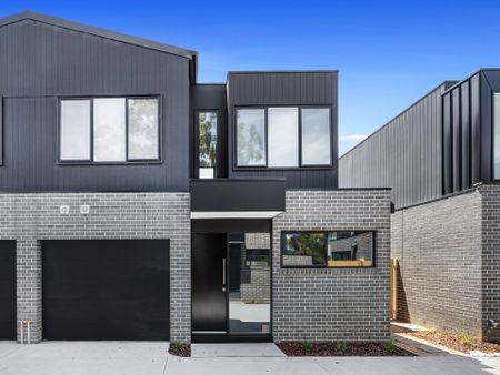 Two Storey Two Bedroom Townhouse - Photo 2