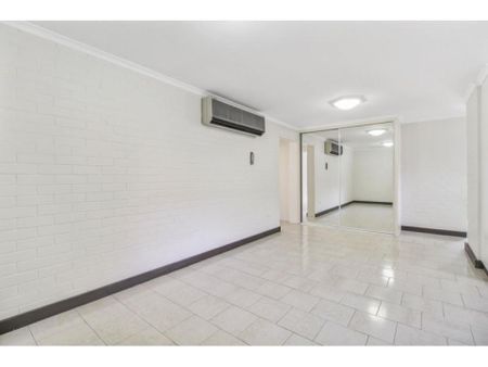 2 / 45 Brentwood Avenue, Figtree, NSW 2525 - Photo 5