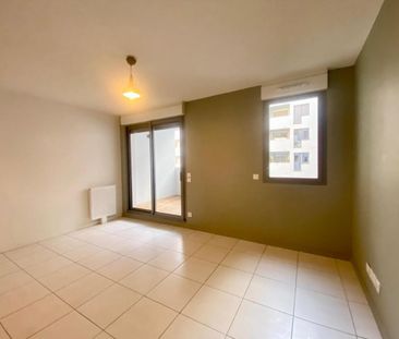 Location Appartement 2 pièces 42m² BORDEAUX 33100 - Photo 1