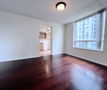 For Lease - 18 Hillcrest Avenue Unit# 407, Toronto, Ontario - Photo 2