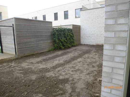 Appartement te huur - Photo 1