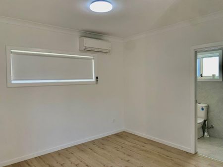 Luxurious Duplex with Studio - Photo 3