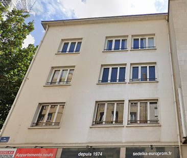 Location Appartement 3 pièces 75m² ROUEN 76000 - Photo 6