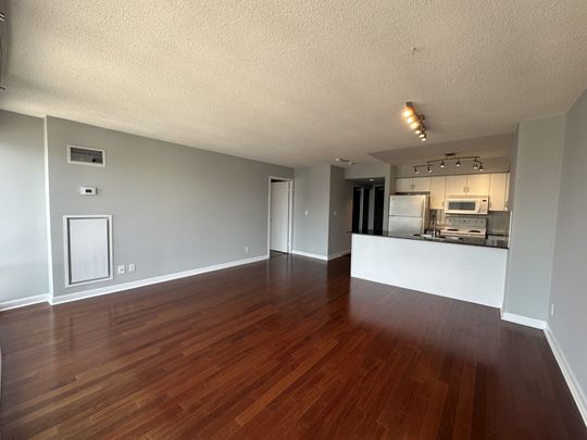 For Lease - 210 Victoria Street Unit# 3913, Toronto, Ontario - Photo 1