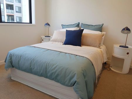 Two Bedroom with a Great View - Photo 4