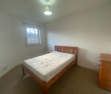 5 bedroom semi-detached house to rent - Photo 3