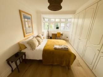 1 bedroom in a house share to rent - Photo 3