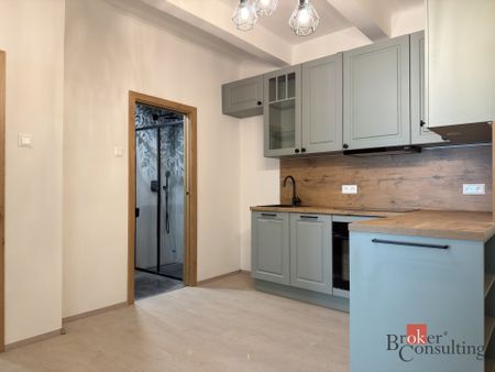 Pronájem bytu 2+1 58 m² - Fotografie 5