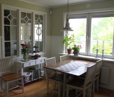 Trivsamt parhus i lugnt område nära kommunikationer. - Foto 3