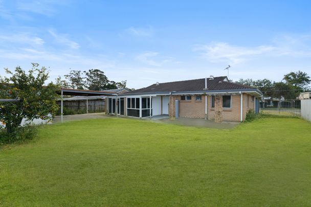 Stylishly Refreshed Family Home on a Premium Block in a Sought-After Pocket - Photo 1