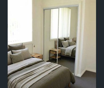 PRIME LOCATION - Photo 3