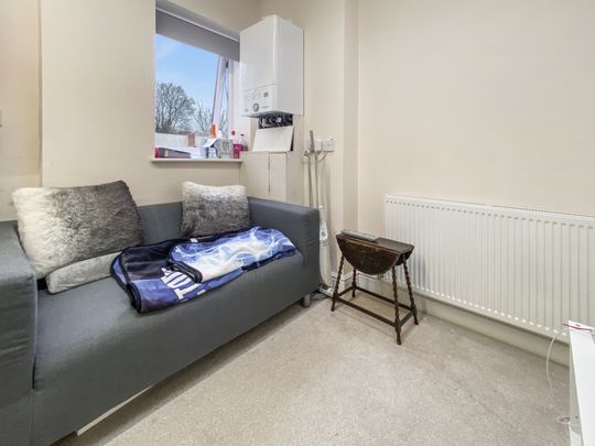 Second Floor Back (Horwood Close), Flat 5 25a London Road, Oxford OX3 7RE - Photo 1