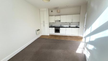 1 bedroom apartment to rent - Photo 4