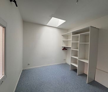 Location Appartement 2 pièces 42m² - Photo 3