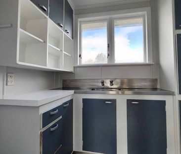 Castlecliff - 3 Bedrooms - Photo 2