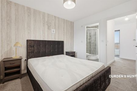 Martin Hunt Drive, Stanway, Colchester - Photo 5