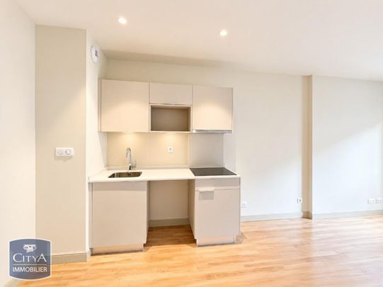Location Appartement 2 pièces 47m² CHINON 37500 - Photo 1