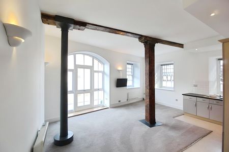 2 bedroom apartment to rent - Photo 2
