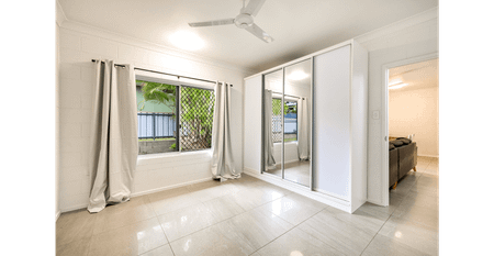 Duplex Close to Shops, Schools and Transport - Photo 5