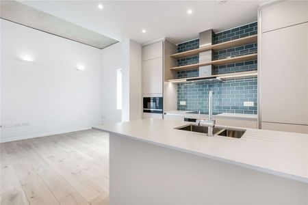 A modern two bedroom apartment in a stylish new development near Holland Park and Latimer Road - Photo 3