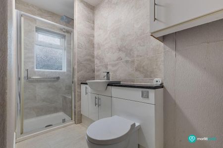 3 bedroom end of terrace house to rent - Photo 4