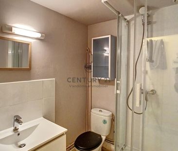 Location Appartement 1 pièce 25m² CREPY EN VALOIS 60800 - Photo 1