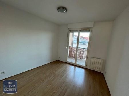 Location Appartement 2 pièces 43m² CLERMONT FERRAND 63000 - Photo 2