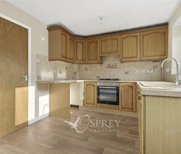 3 bedroom semi-detached house to rent - Photo 6