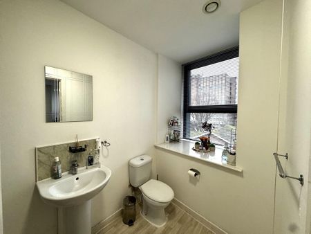 1 bedroom apartment to rent - Photo 4