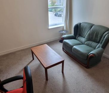 3 bedroom apartment to rent - Photo 1