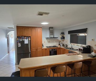 3 Bedroom Home - Photo 6