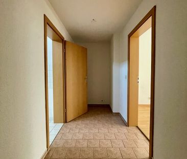 Ihre erste eigene Wohnung mit Einbauküche - Ideal für Singles oder ... - Photo 1